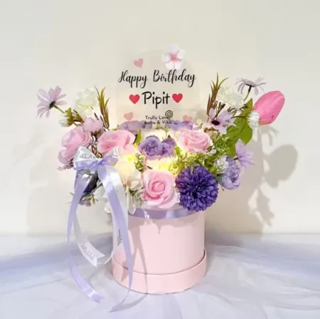 Bloom Box Akrilik Ucapan Ulang Tahun Batanghari